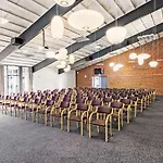 Отель Hotel Sonderborg Strand 4*