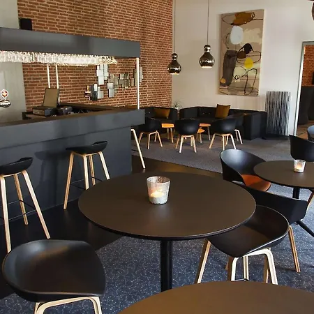 מלון Hotel Sonderborg Strand 4*