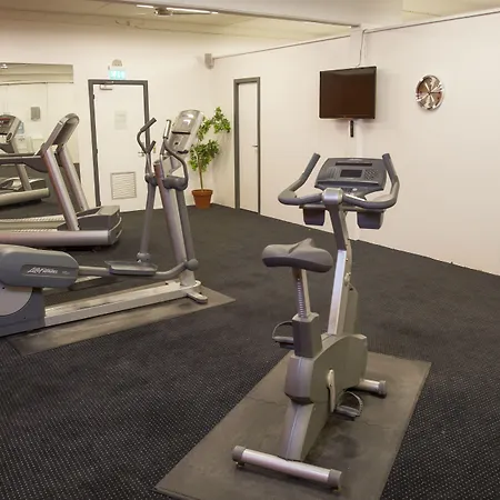 מלון Hotel Sonderborg Strand 4*