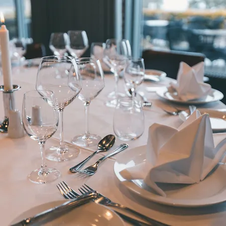 Hotel Sonderborg Strand Hotel 4*