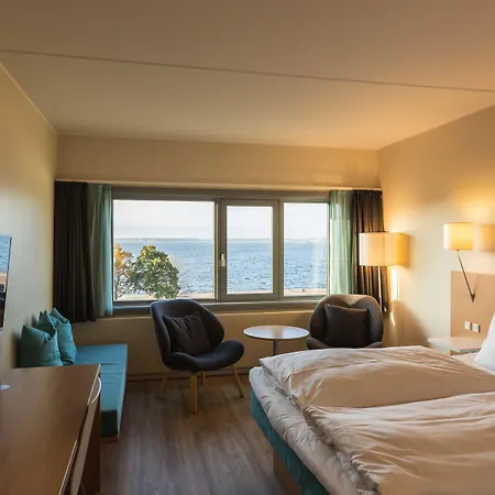Hotel Sonderborg Strand Отель 4*