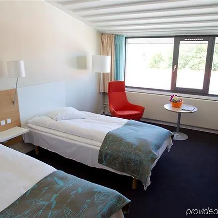 Hotel Sonderborg Strand 4*