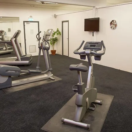 מלון Hotel Sonderborg Strand 4*